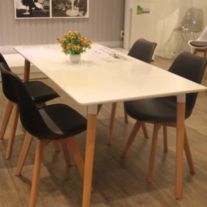 Bộ Bàn Ăn 4 Ghế Đẹp 003